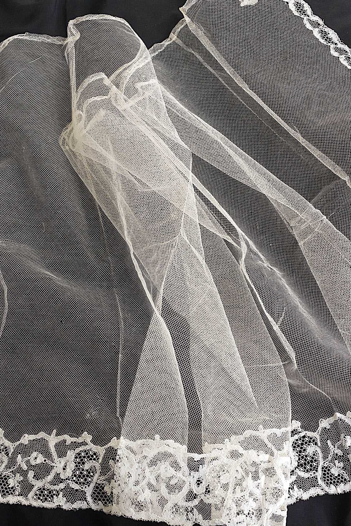 アンティークレース　dentelle ancinne　チュールベール