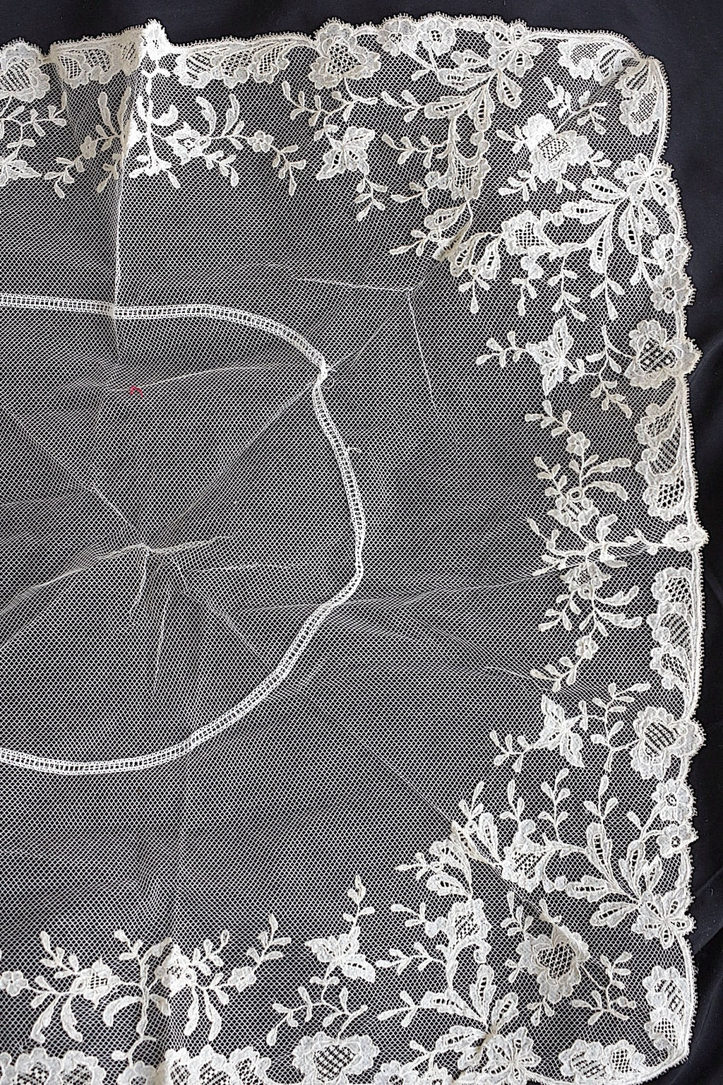 アンティークレース　dentelle ancinne　四角