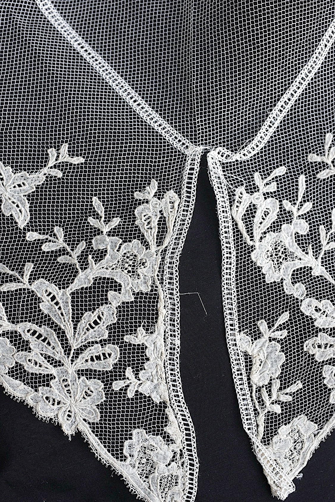 アンティークレース　dentelle ancinne　四角