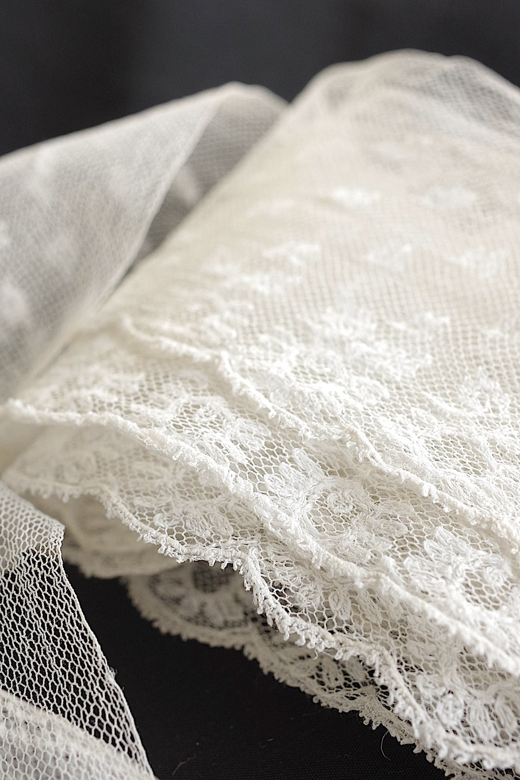 アンティークレース　dentelle ancinne　263cm