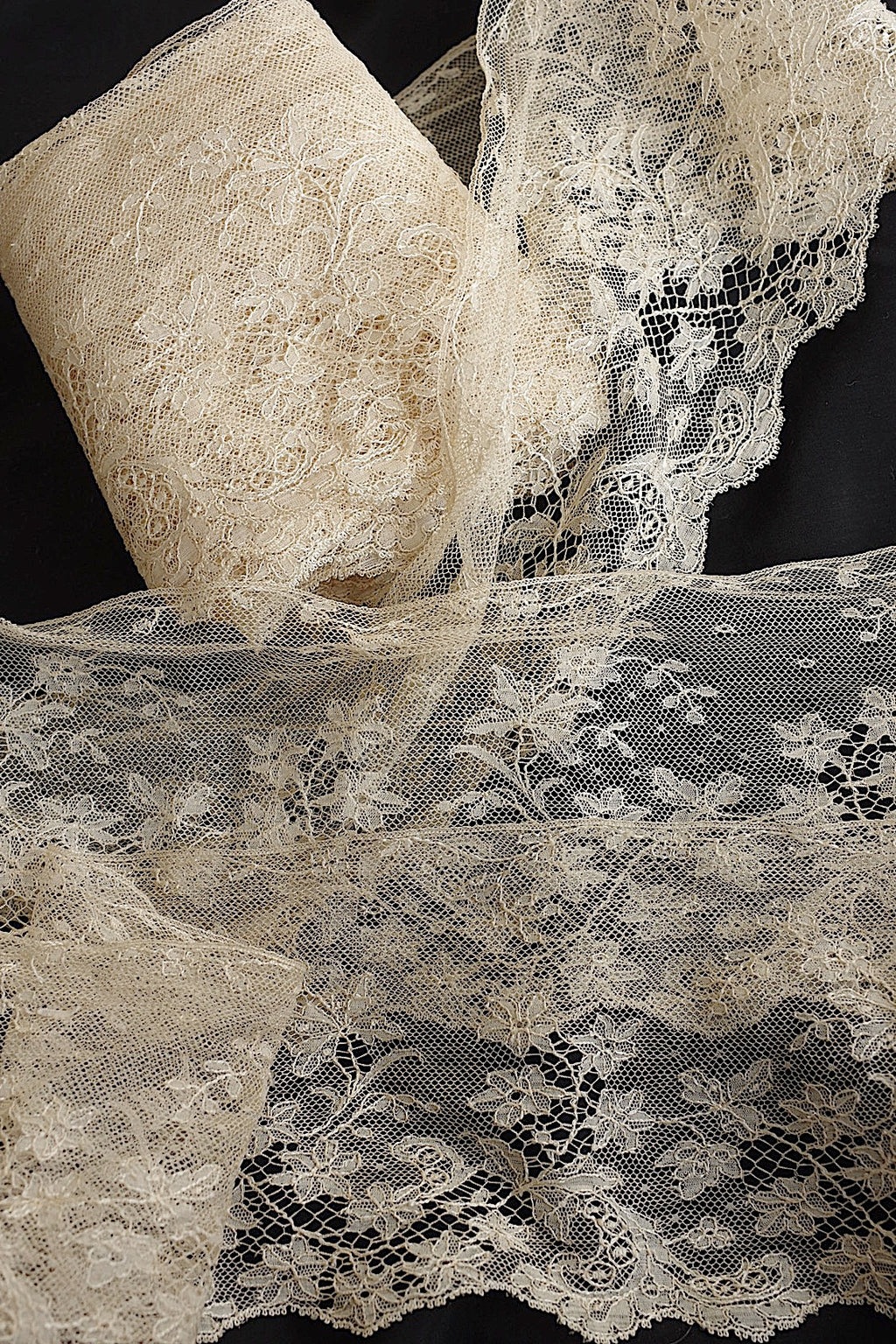 アンティークレース　dentelle ancinne　480cm