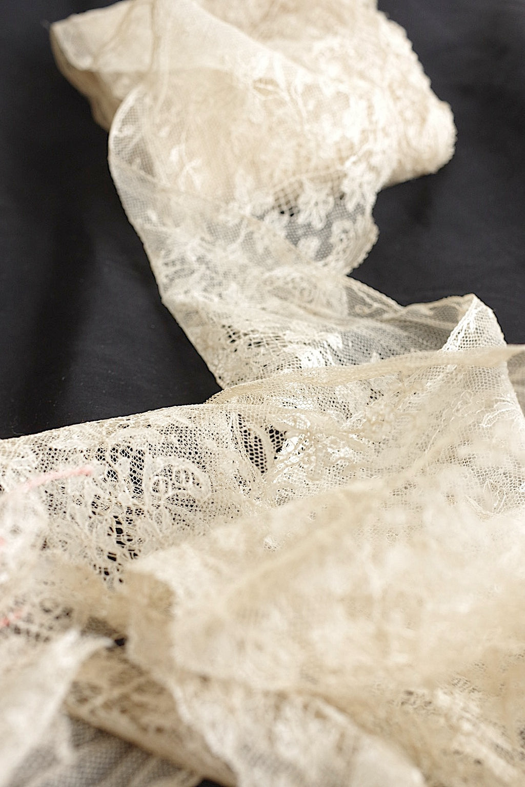 アンティークレース　dentelle ancinne　480cm