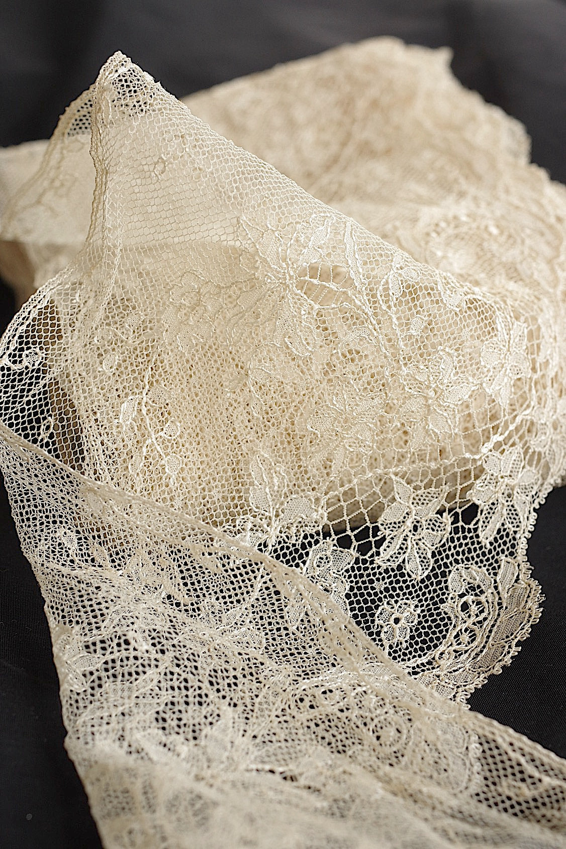 アンティークレース　dentelle ancinne　480cm