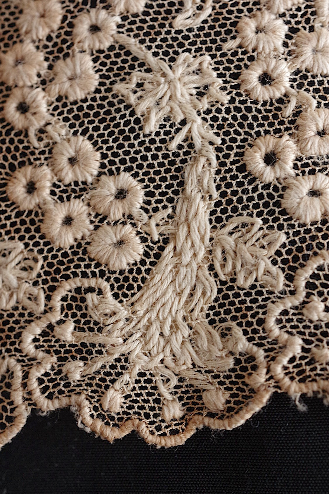 アンティークレース　dentelle ancinne　2種