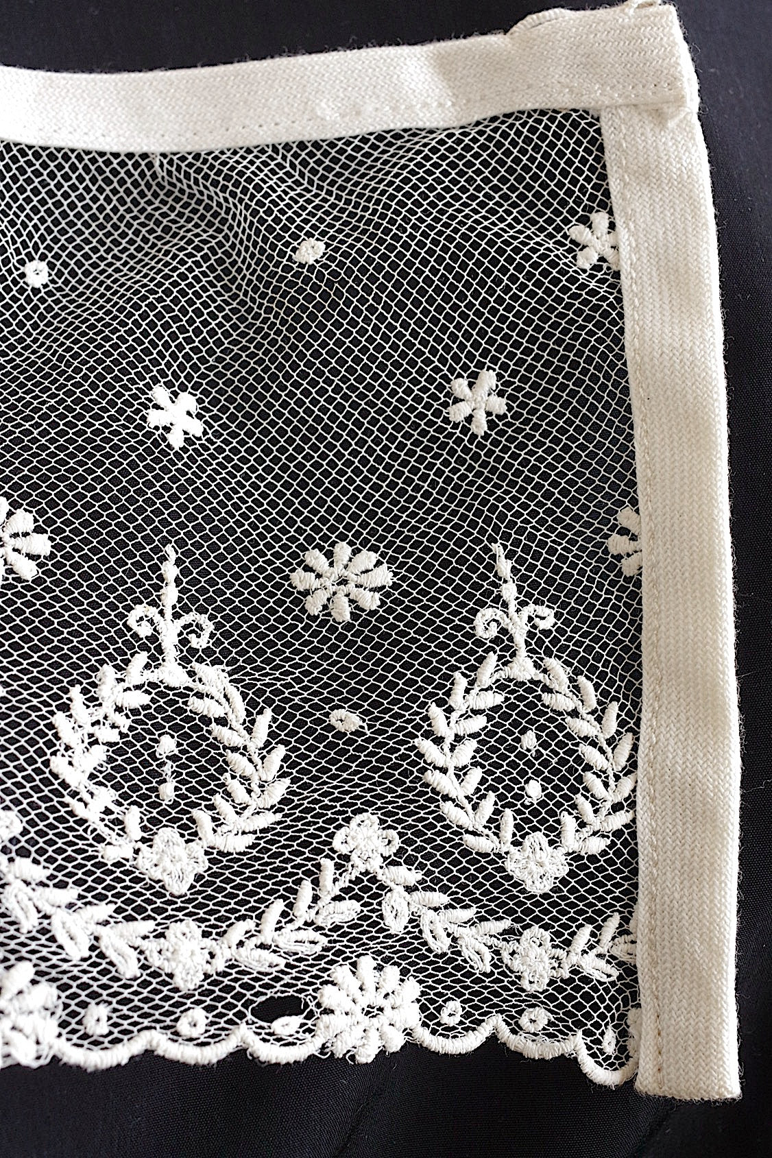 アンティークレース　dentelle ancinne　2種