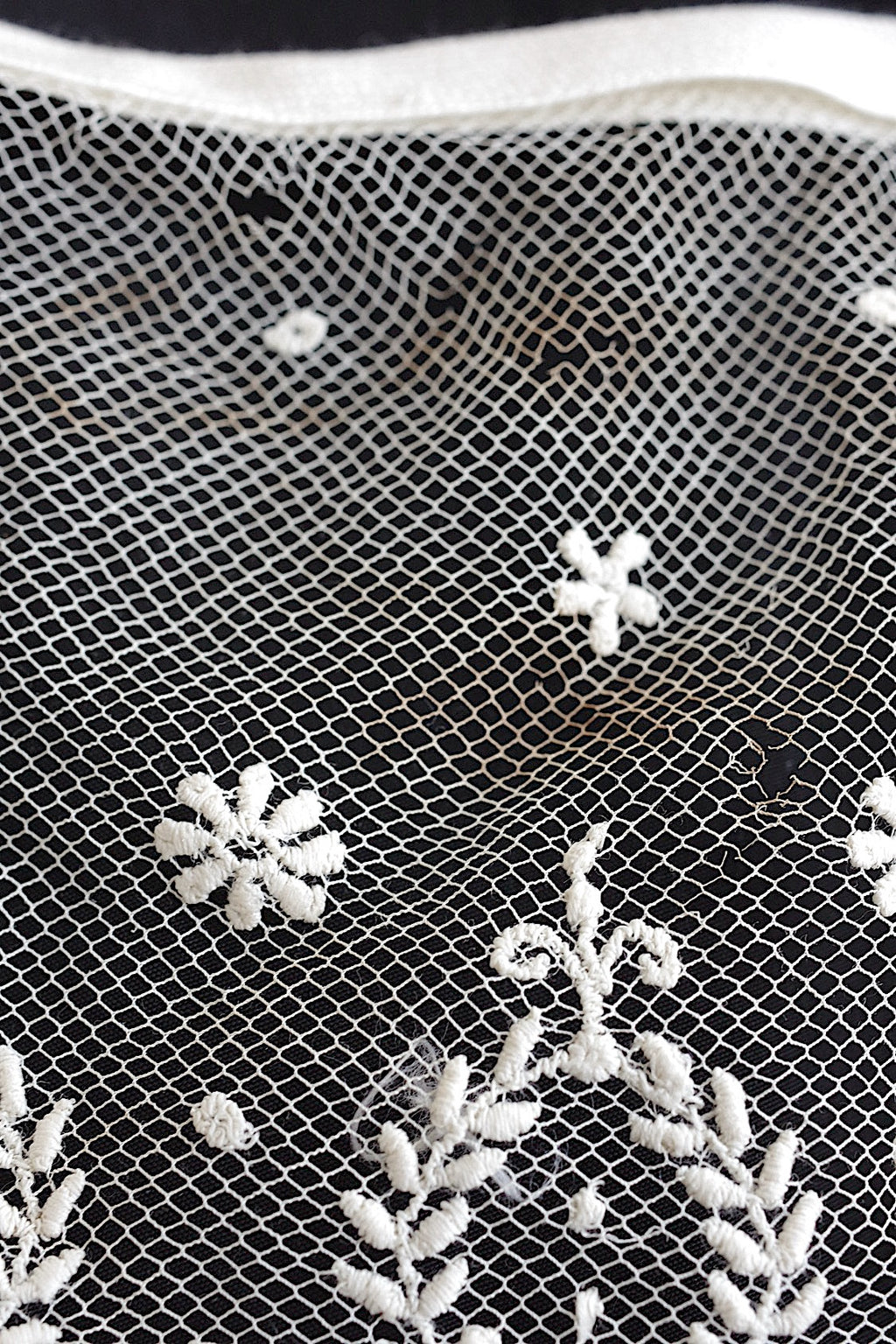 アンティークレース　dentelle ancinne　2種