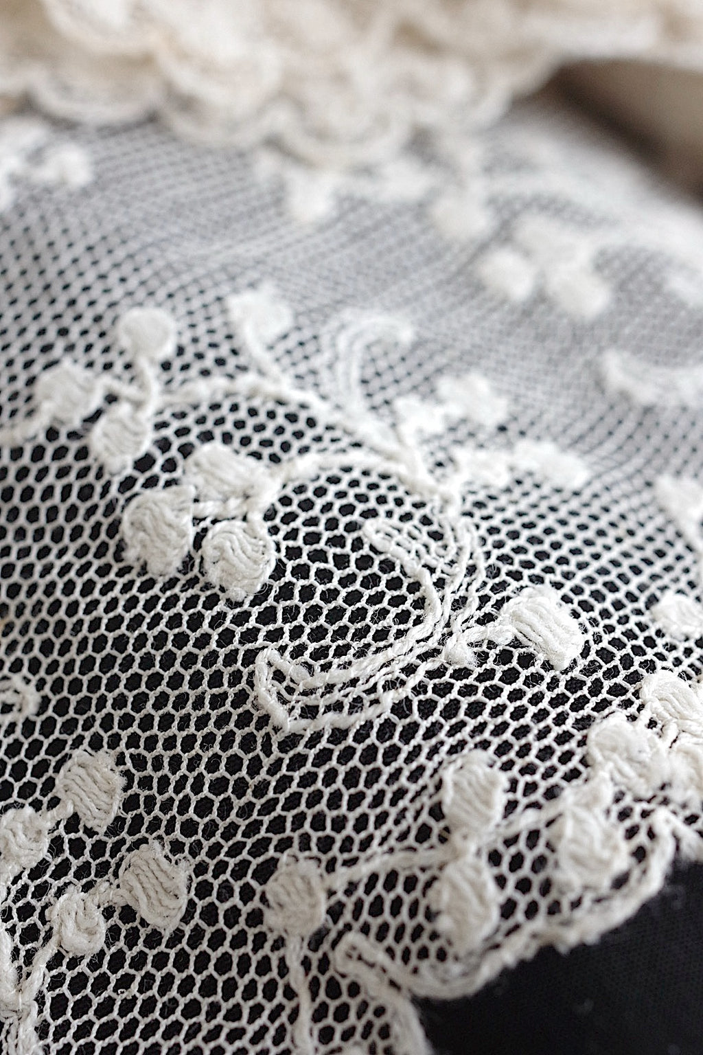 アンティークレース　dentelle ancinne　305cm