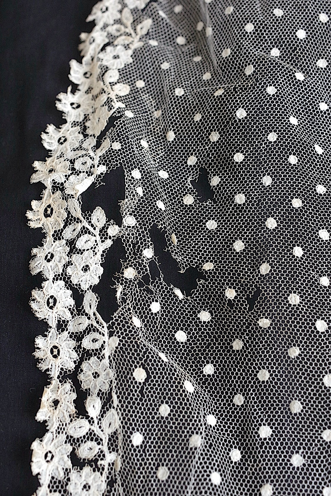 Dentelle antique dentelle ancinne 3 types pour le matériel