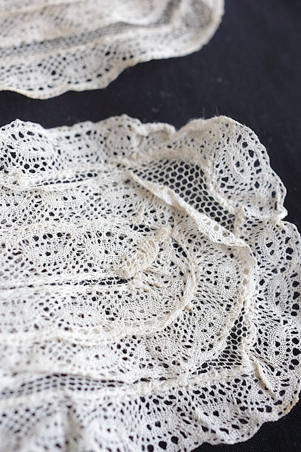 Ancienne dentelle dentelle ancinne jabot