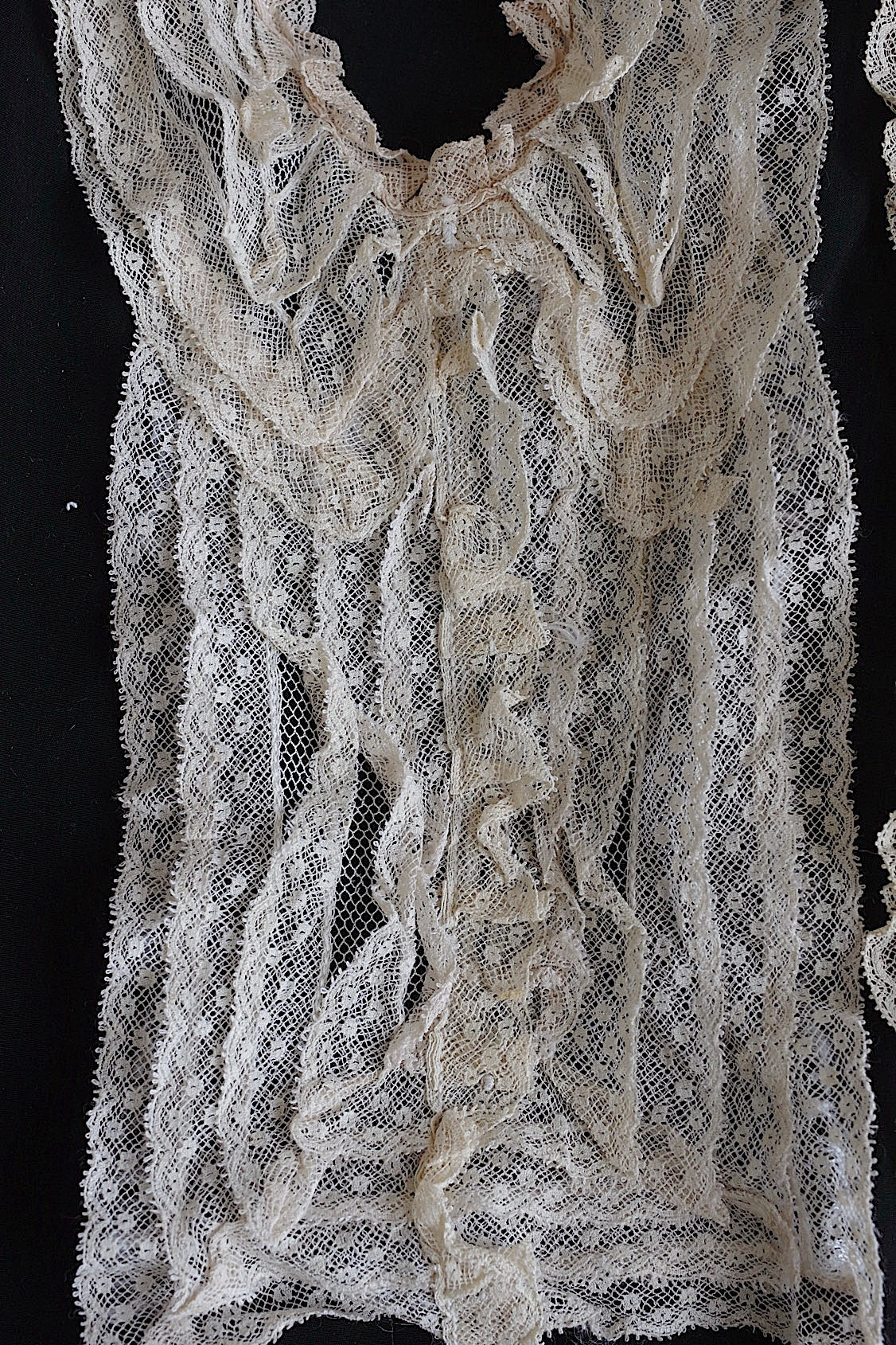 Ancienne dentelle dentelle ancinne jabot