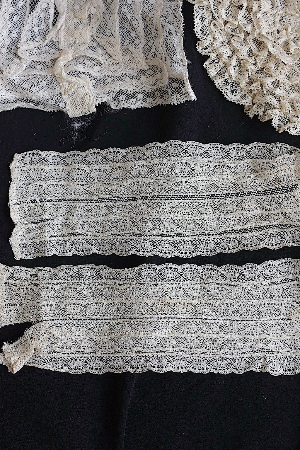 Ancienne dentelle dentelle ancinne jabot