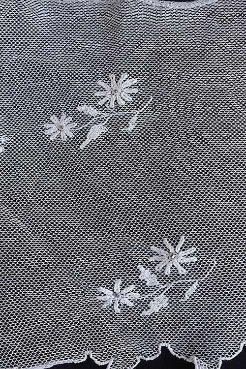 アンティークレース　dentelle ancinne　チュールハギレ