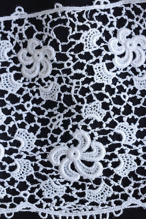 アンティークレース　dentelle ancinne　220cm