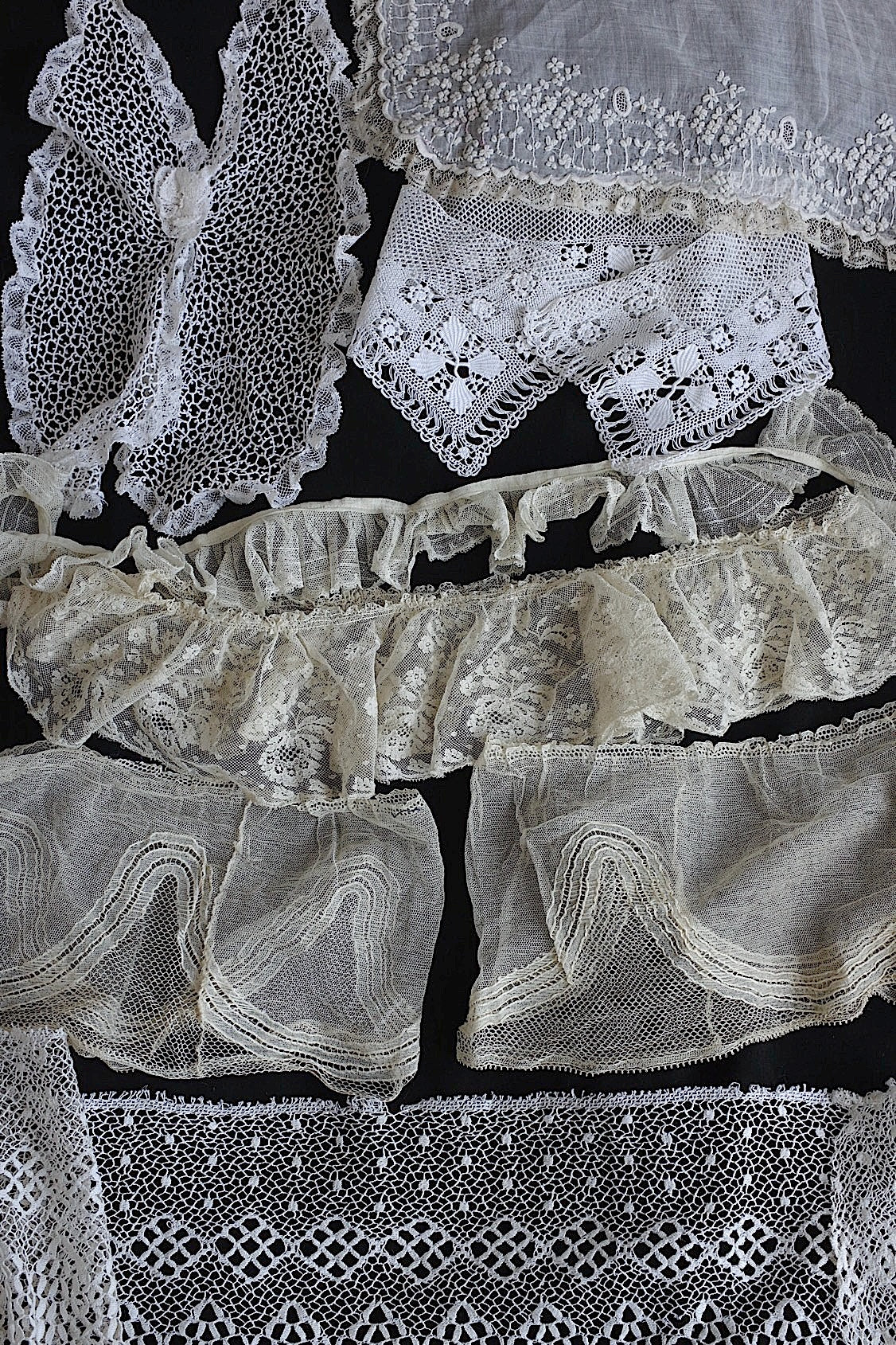 アンティークレース　dentelle ancinne　ハギレ８種素材用