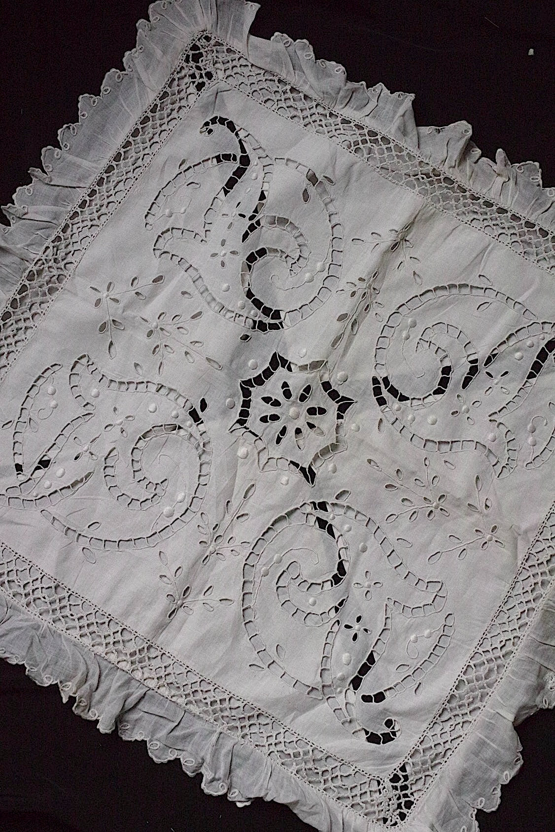 アンティークレース　dentelle ancienne　クッションカバー