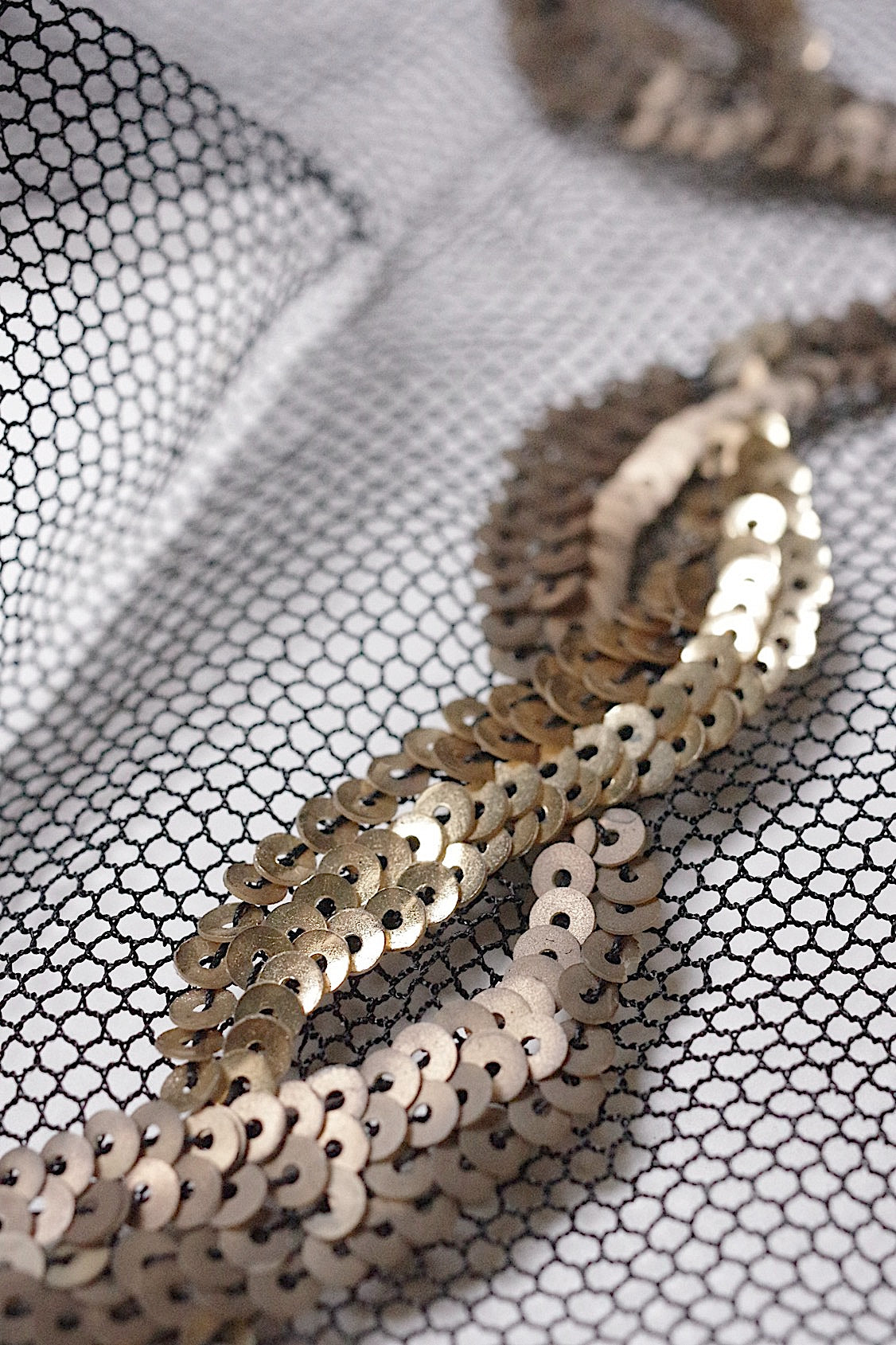 アンティークレース　dentelle ancienne　くろチュールモチーフ５枚