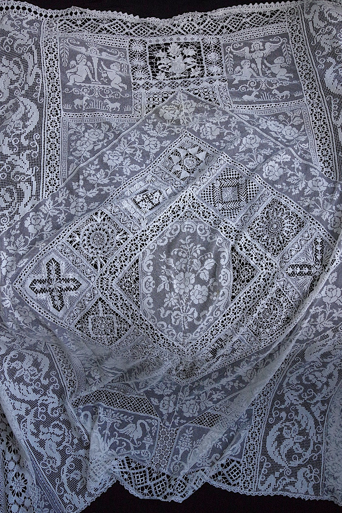 アンティーククロス　linge de maison antique