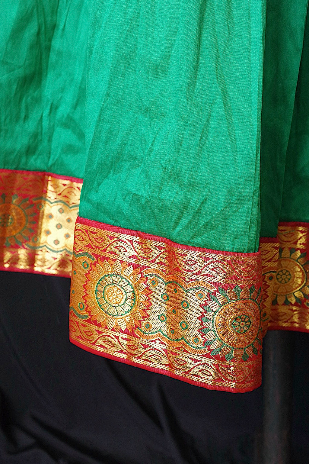 ヴィンテージスカート　vêtement vintage skirt