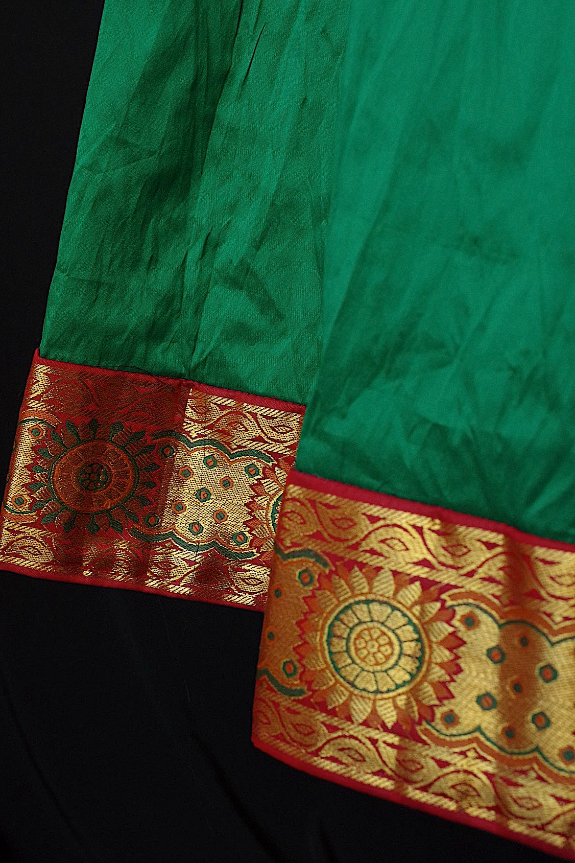 ヴィンテージスカート　vêtement vintage skirt