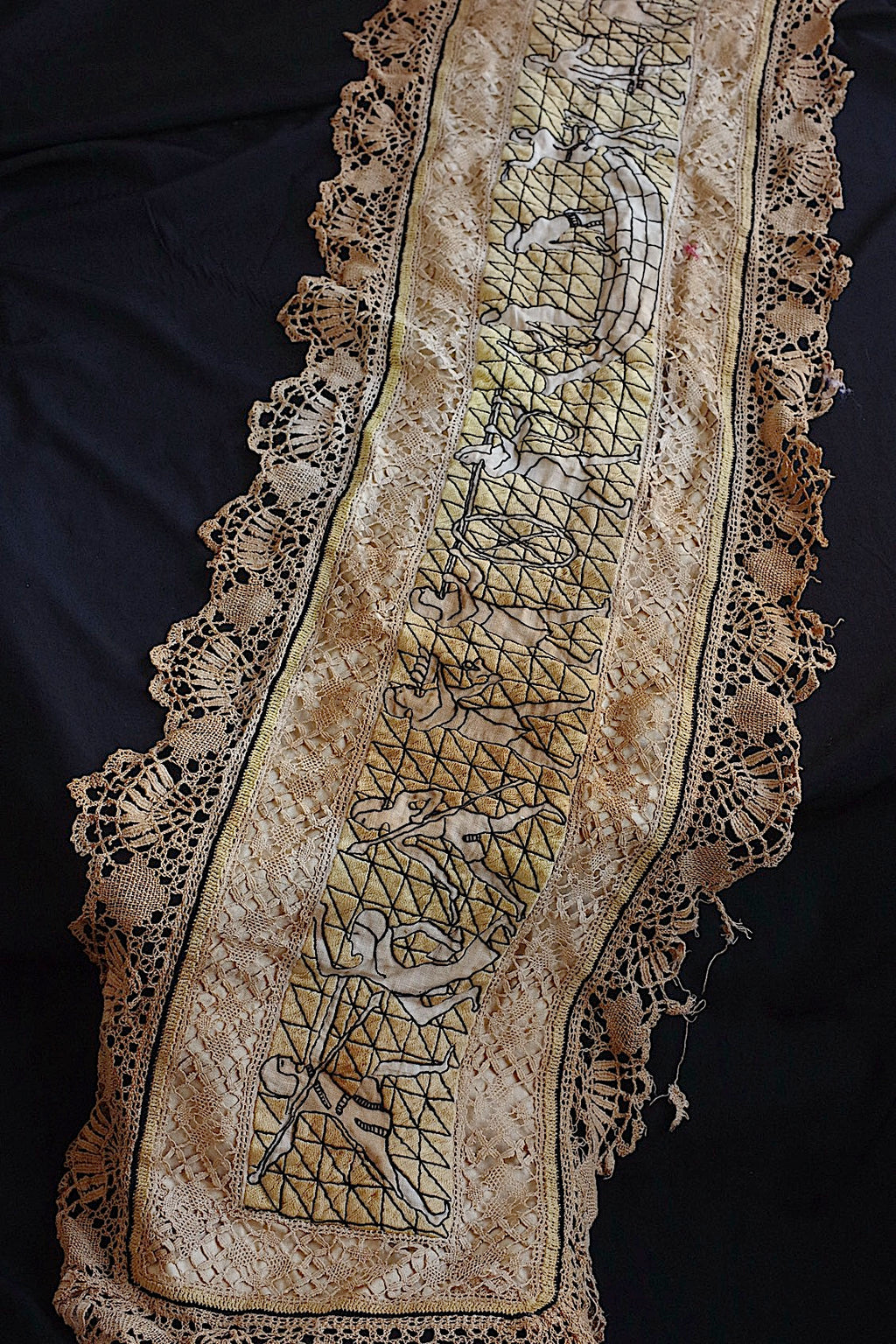 Tissu ancien à nappe antique