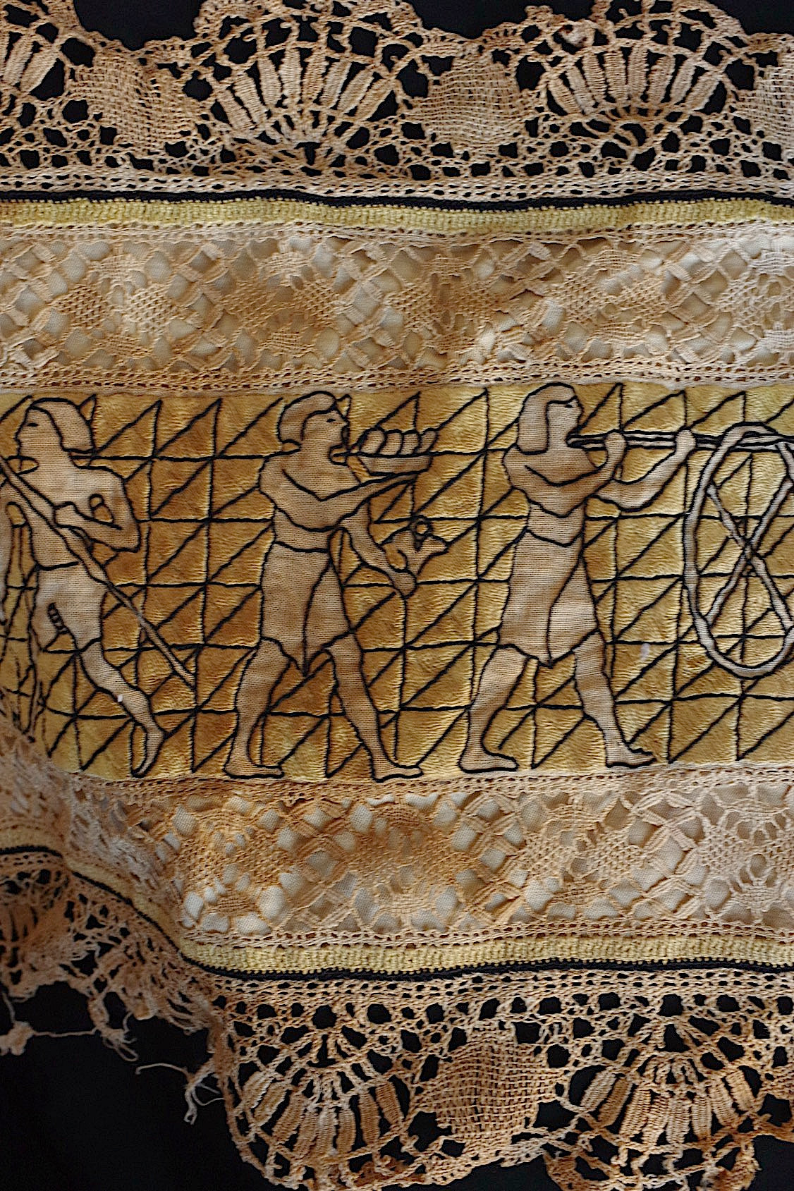 アンティーククロス　nappe antique