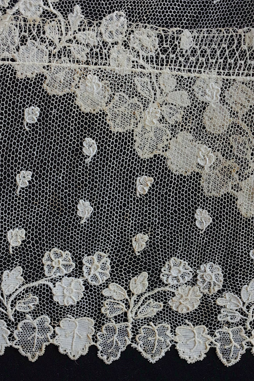 アンティークレース　dentelle ancienne 210cm