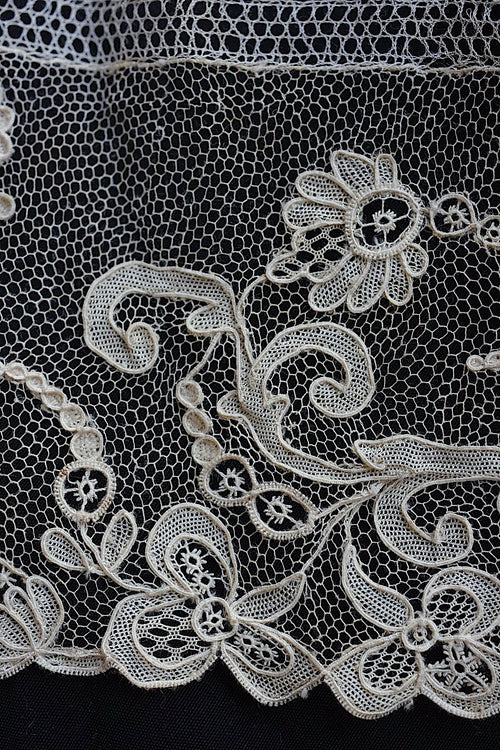 アンティークレース　dentelle ancienne 138cm