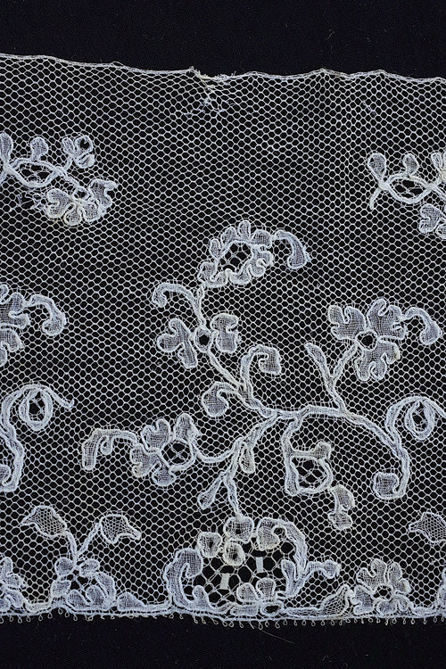 アンティークレース　dentelle ancienne 240cm