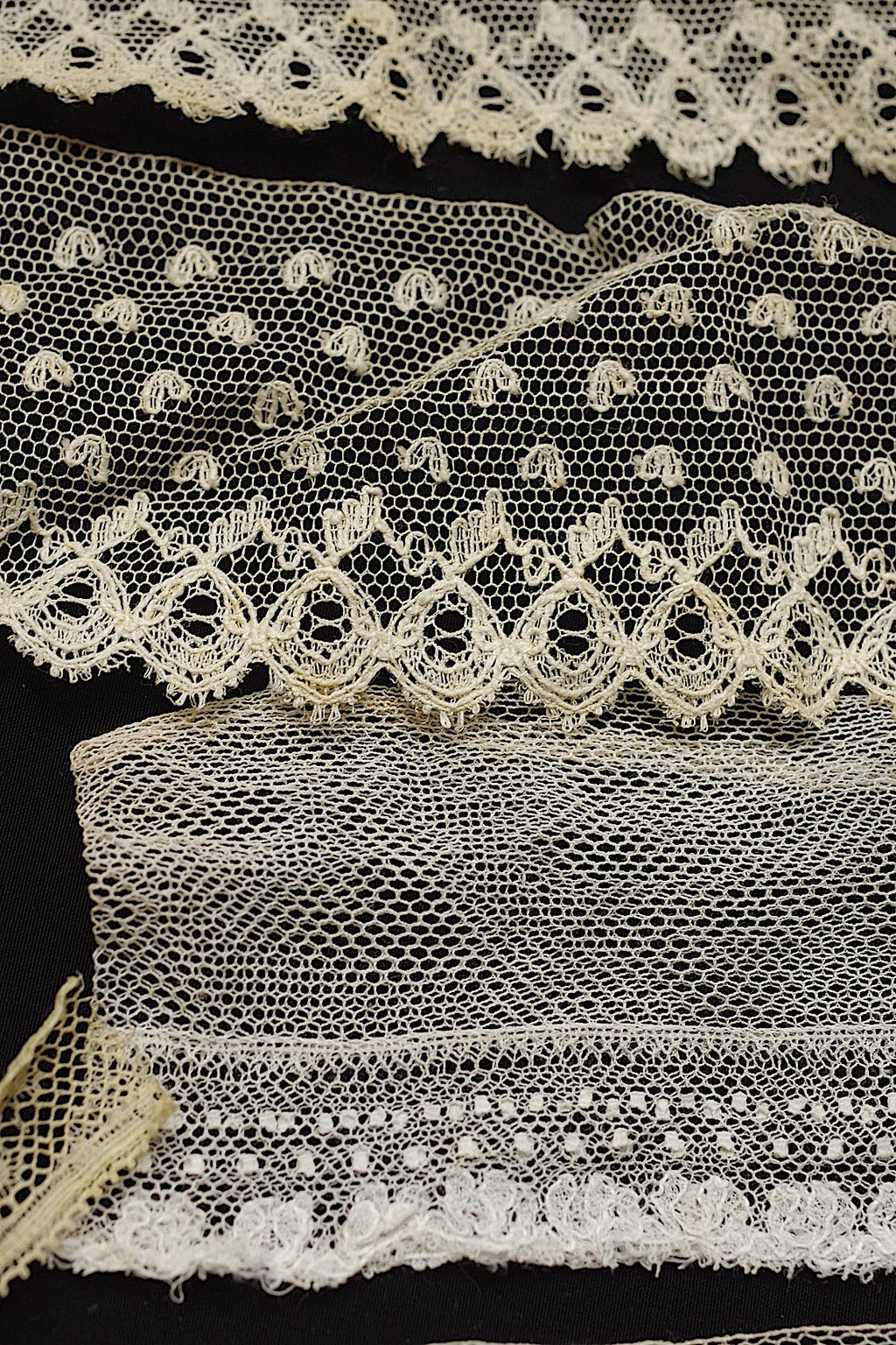 アンティークレース　dentelle ancienne 13種　素材用