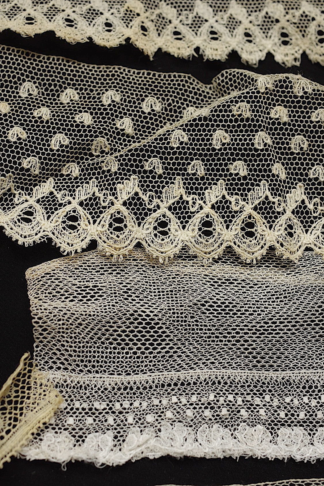 アンティークレース　dentelle ancienne 13種　素材用