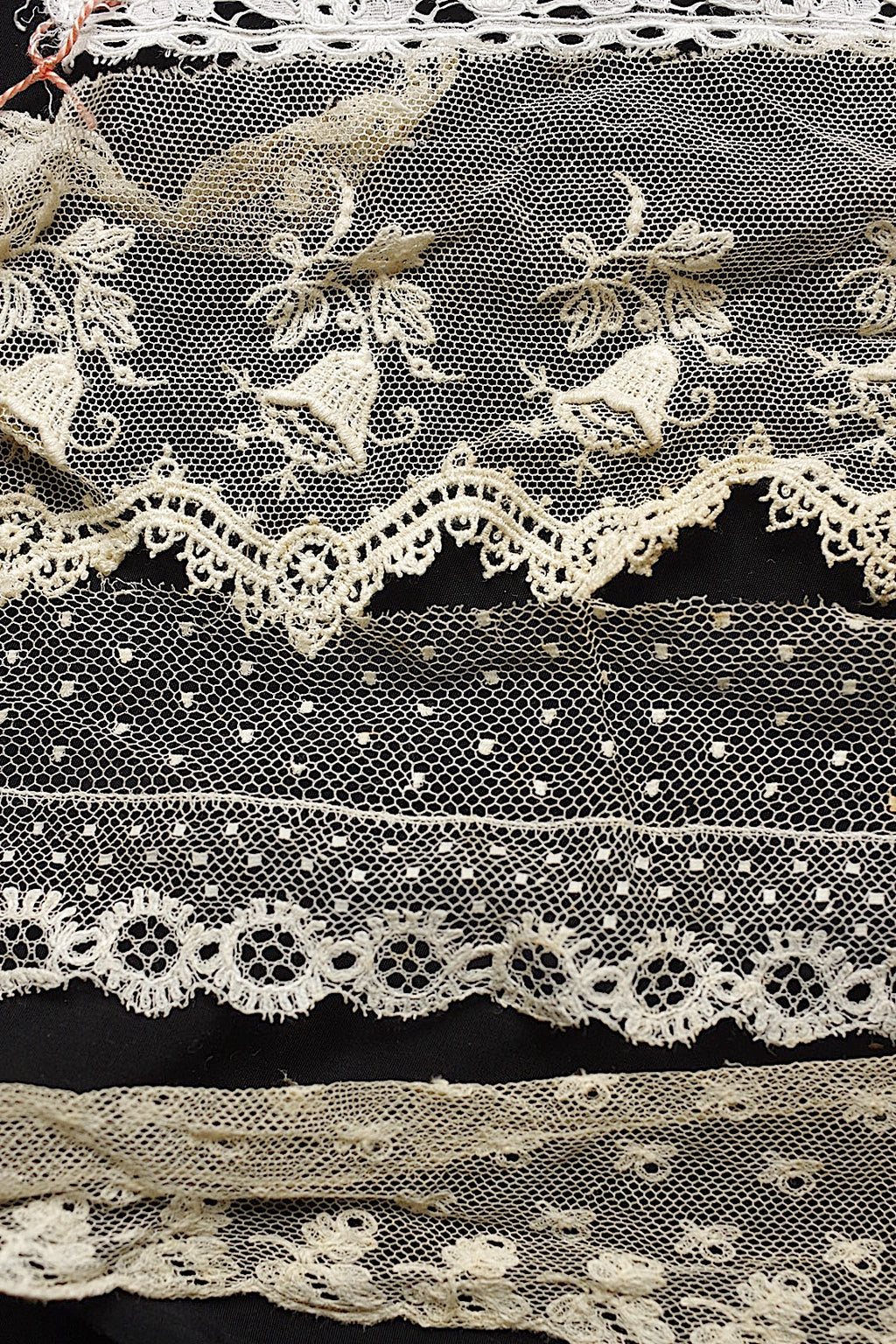 アンティークレース　dentelle ancienne 13種　素材用