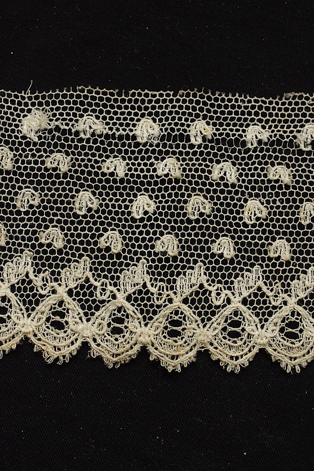 Dentelle ancienne dentelle ancienne 2 types pour matériel