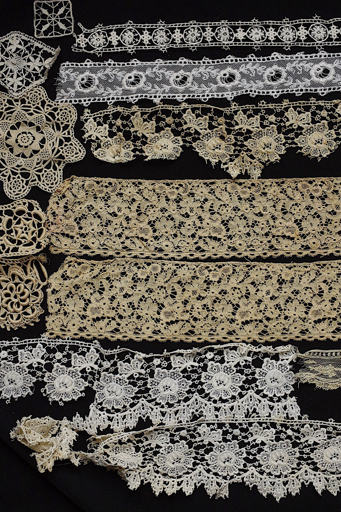 アンティークレース dentelle ancienne 13種 素材用 - .FR a l'epoque