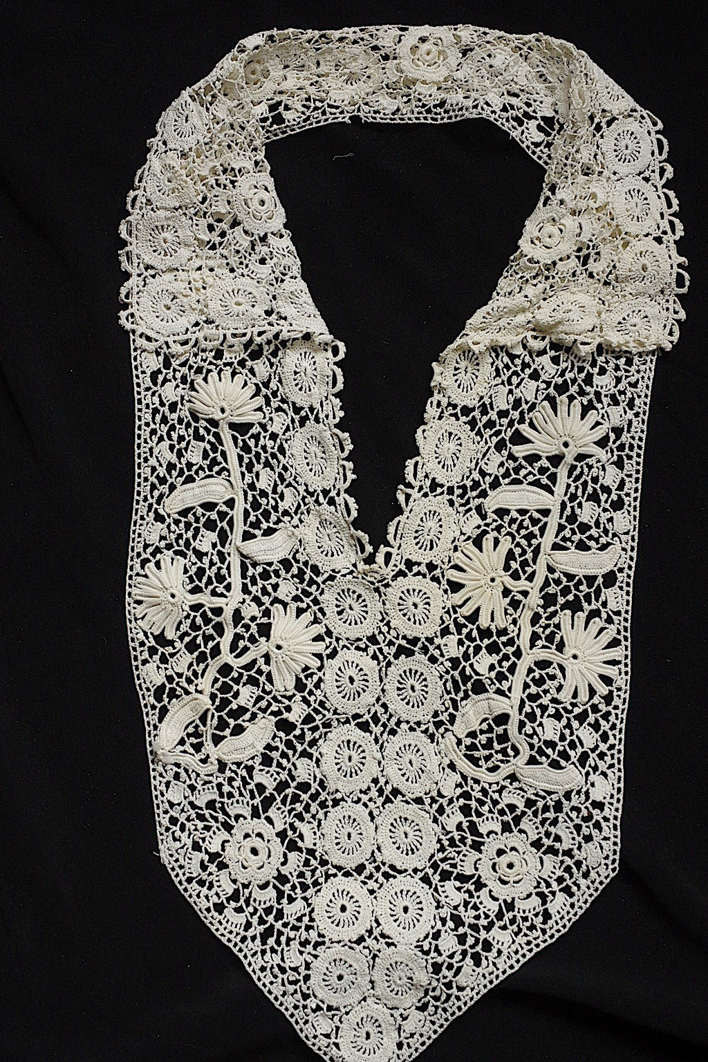 Collier dentelle ancienne dentelle ancienne crochet