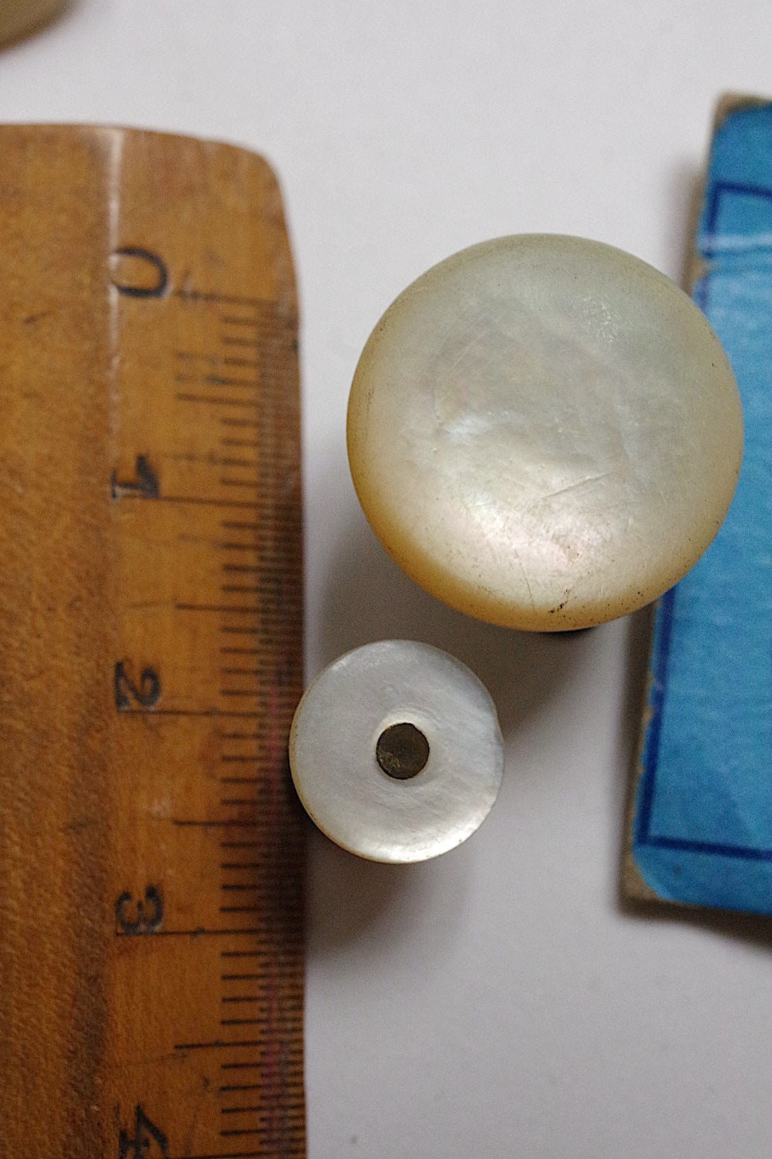 Lot de 2 boutons anciens, boutons de poing anciens