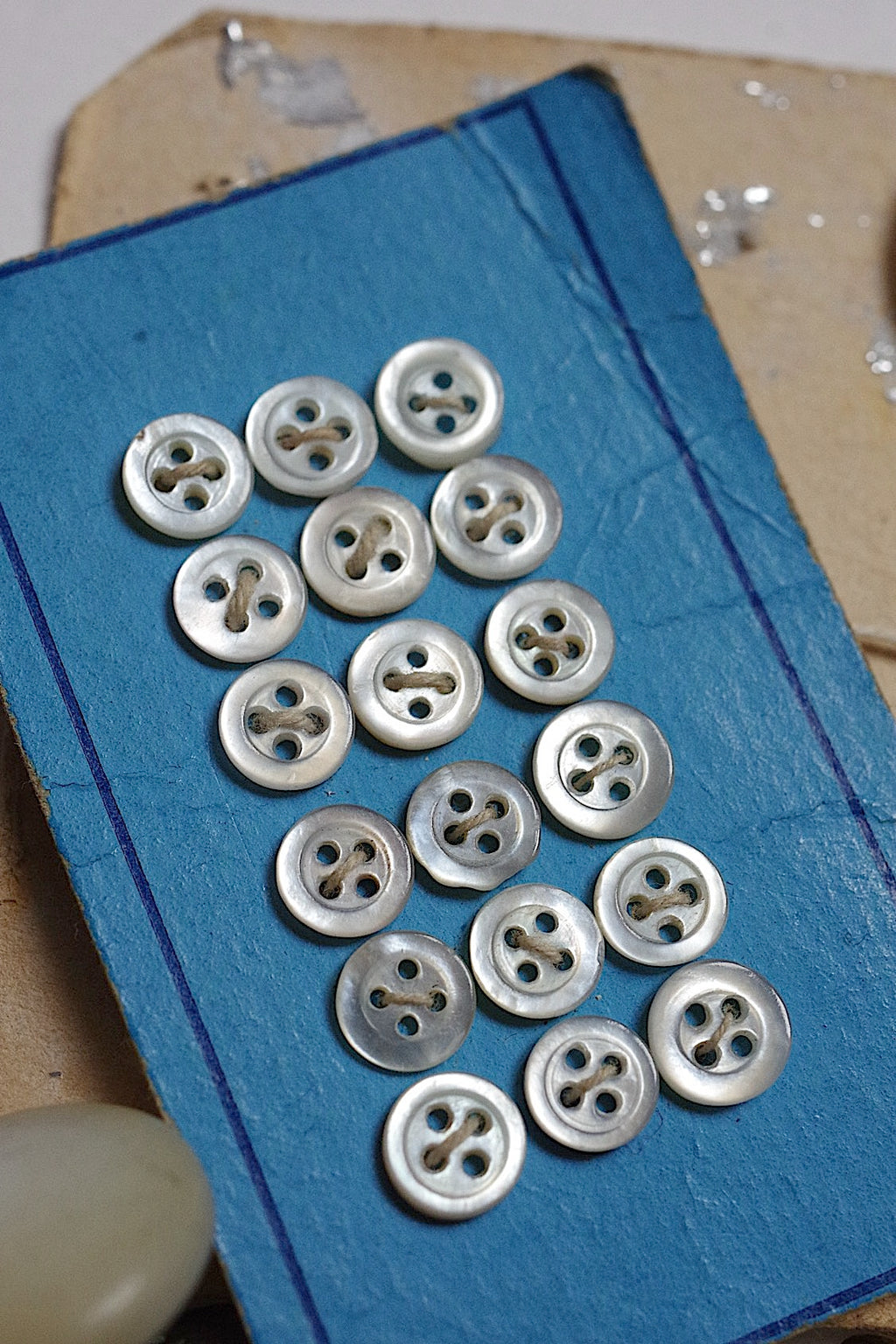 Lot de 2 boutons anciens, boutons de poing anciens