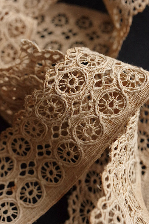 アンティークレース　dentelle ancienne 210cm
