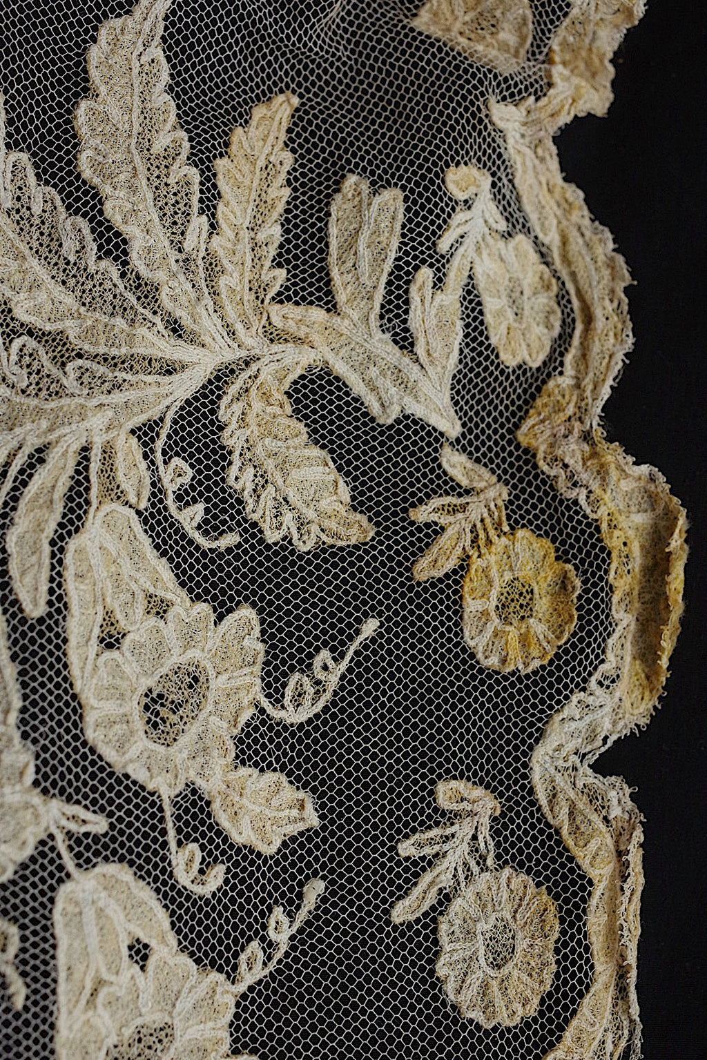 アンティークレース　dentelle ancienne 大きめベール