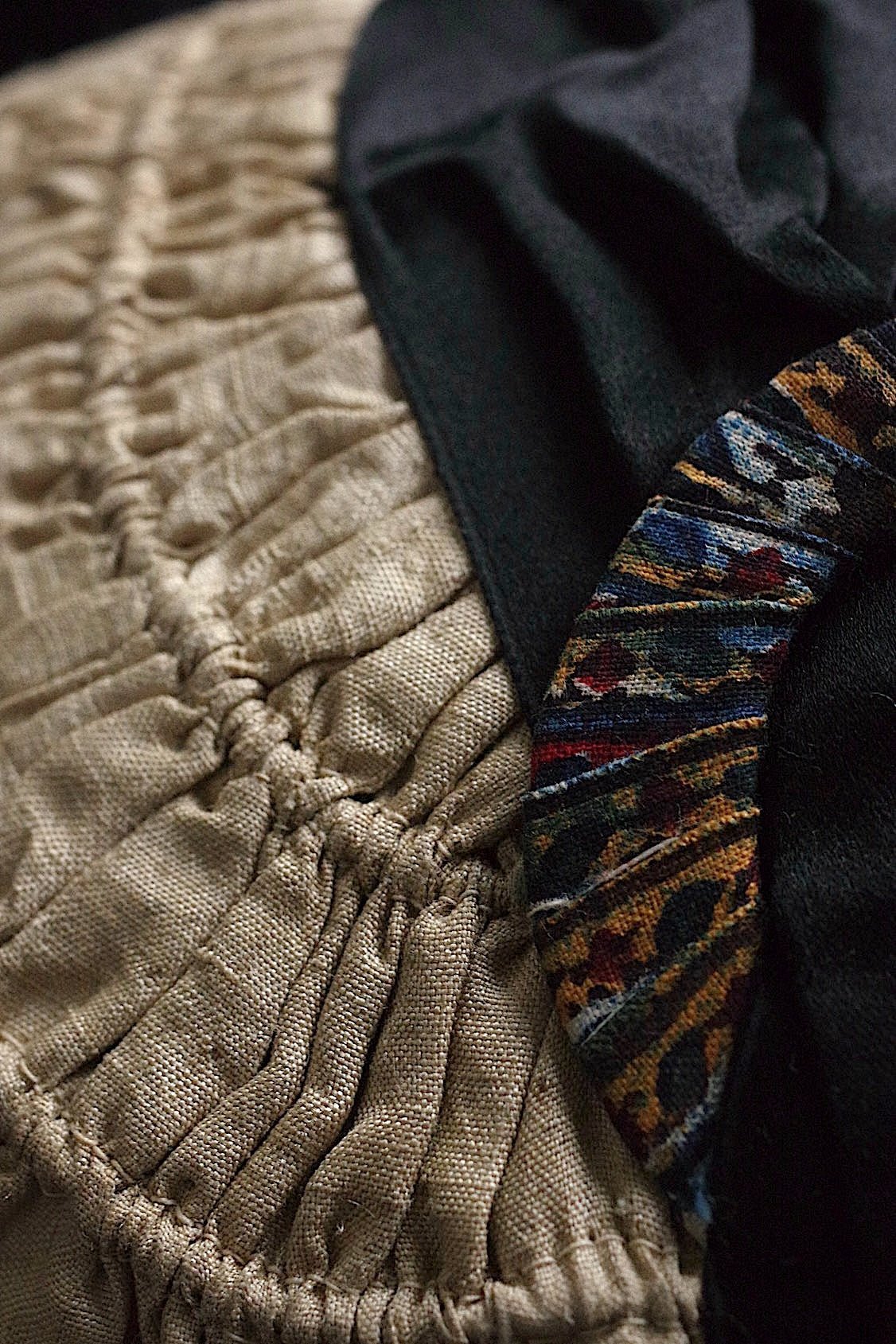 Chapeau antique, coiffure antique