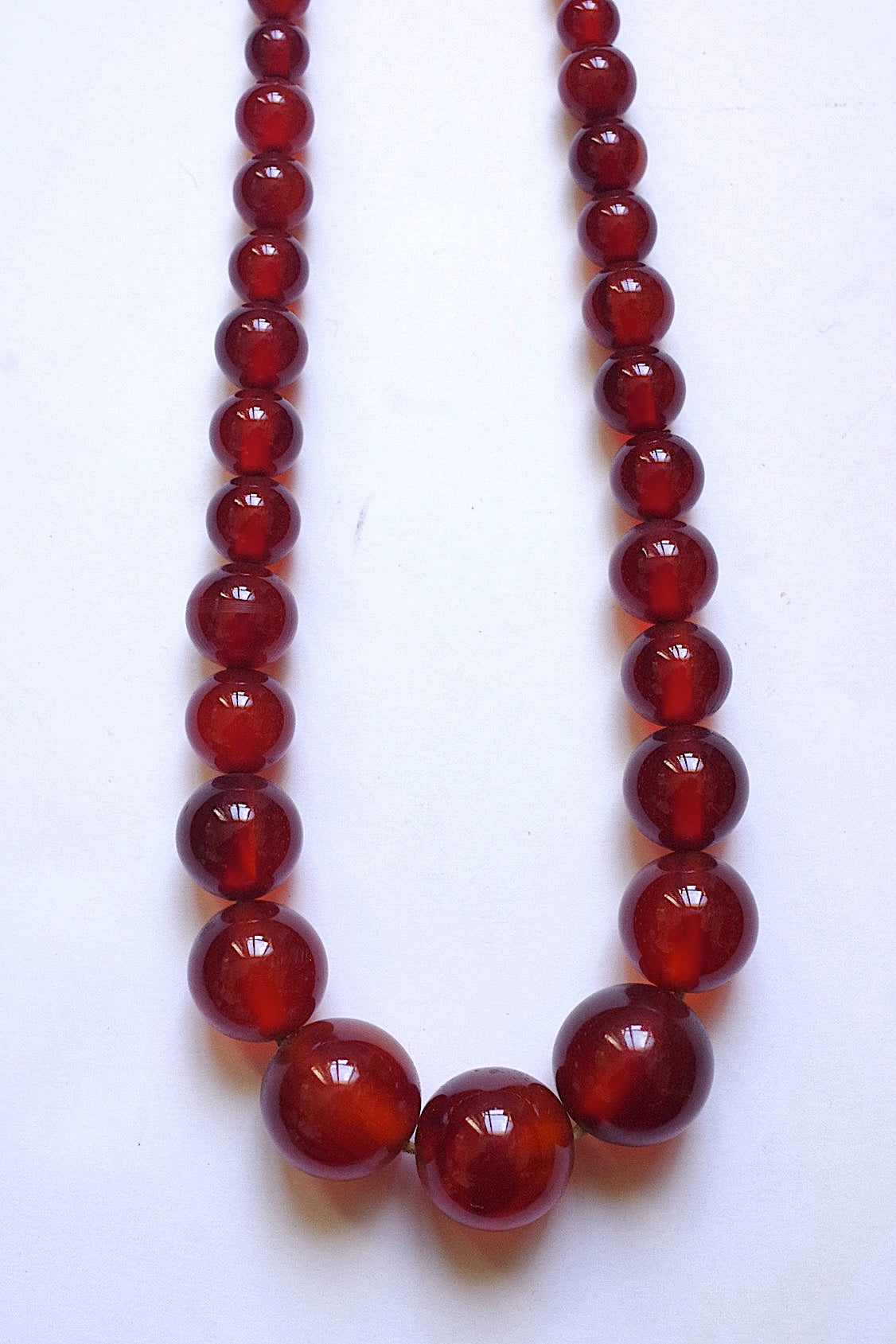 Collier ancien en bakélite