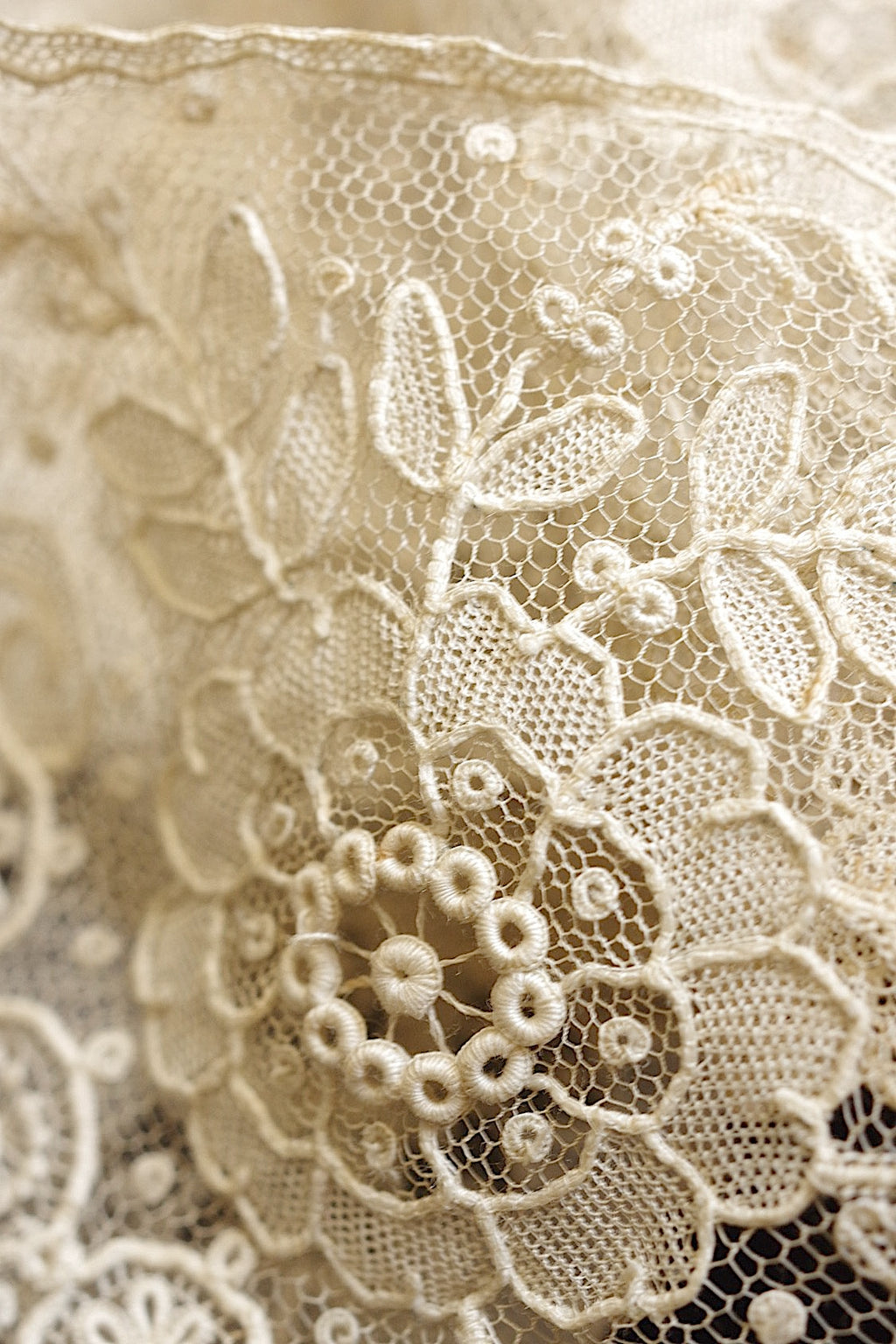 アンティークレース　dentelle ancienne ブリュクセル 220cm