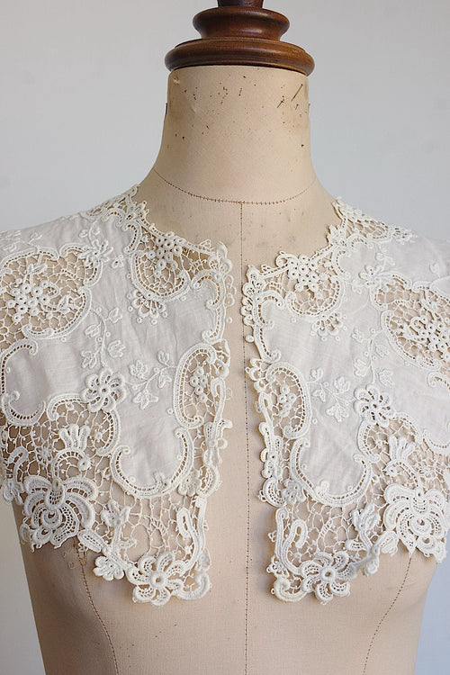 アンティークレース　dentelle ancienne 襟
