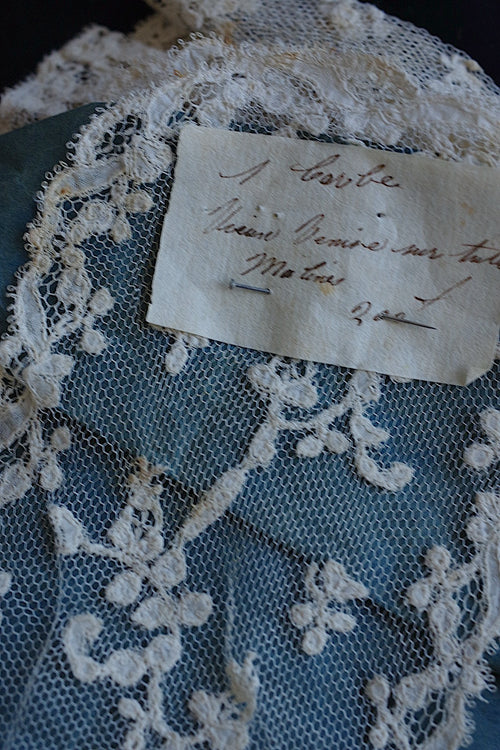 Dentelle antique, dentelle ancienne, lappet