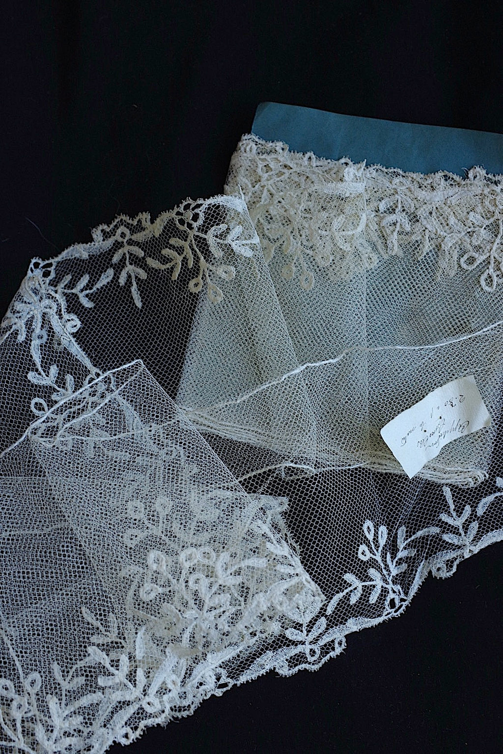 Dentelle ancienne dentelle ancienne 273cm