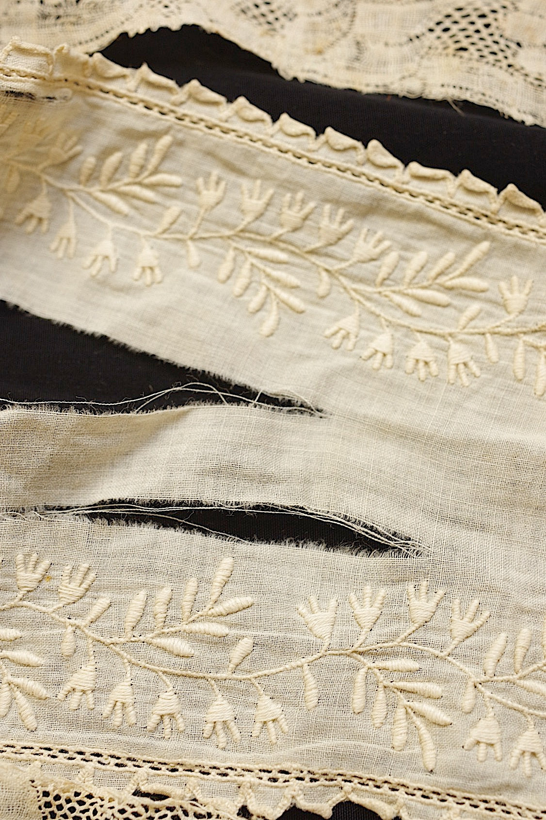 Dentelle ancienne dentelle ancienne lot 2 matière