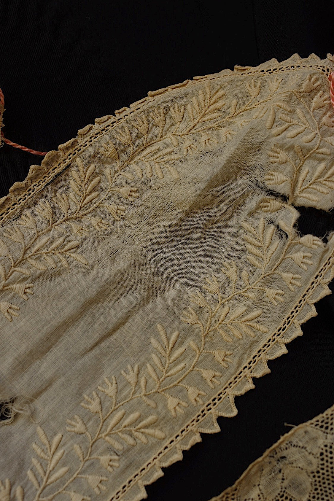 Dentelle ancienne dentelle ancienne lot 2 matière