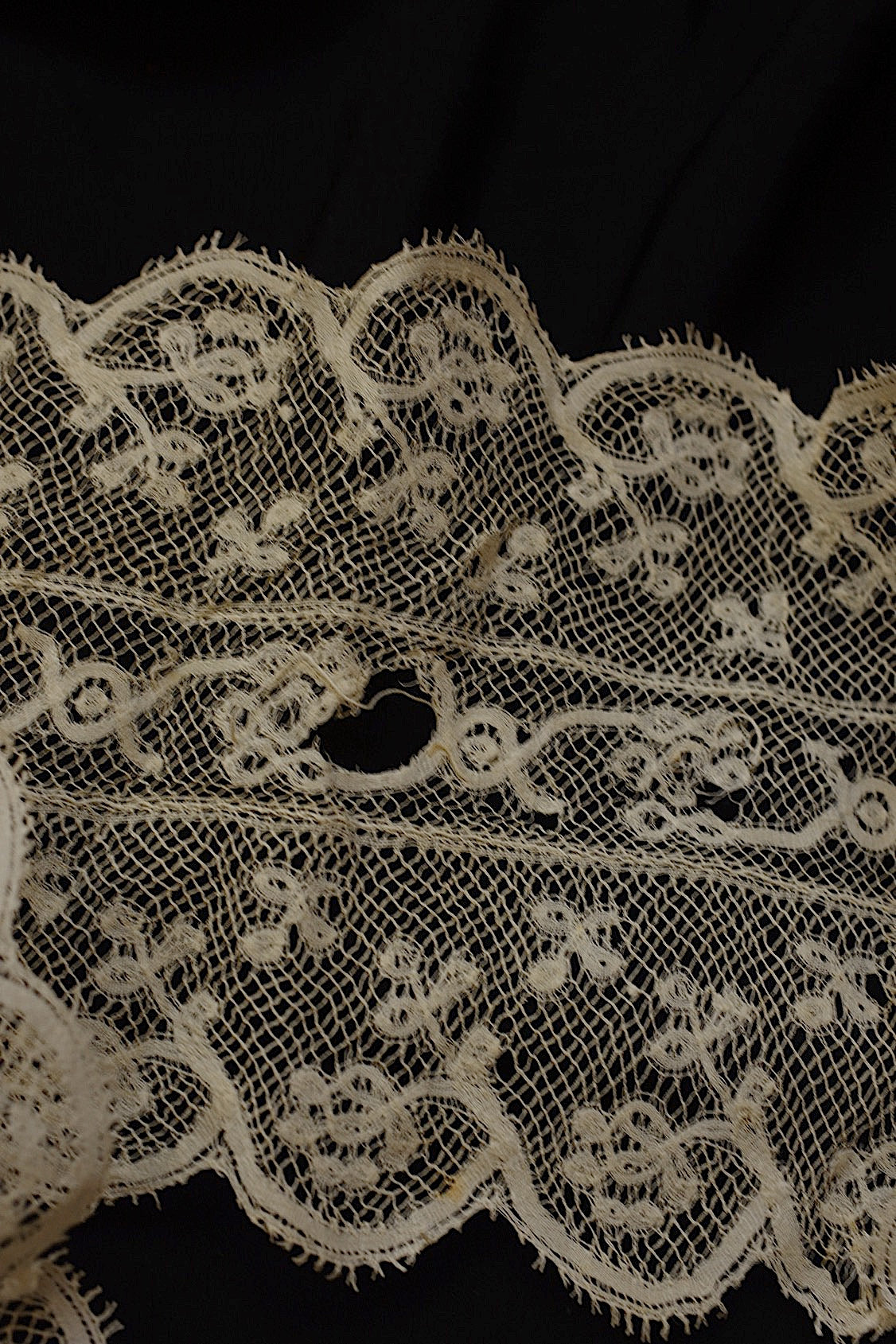 Dentelle ancienne dentelle ancienne lot 3 matière