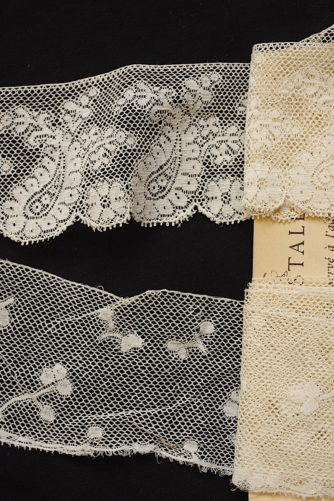 アンティークレース　dentelle ancienne　90cm 180cm