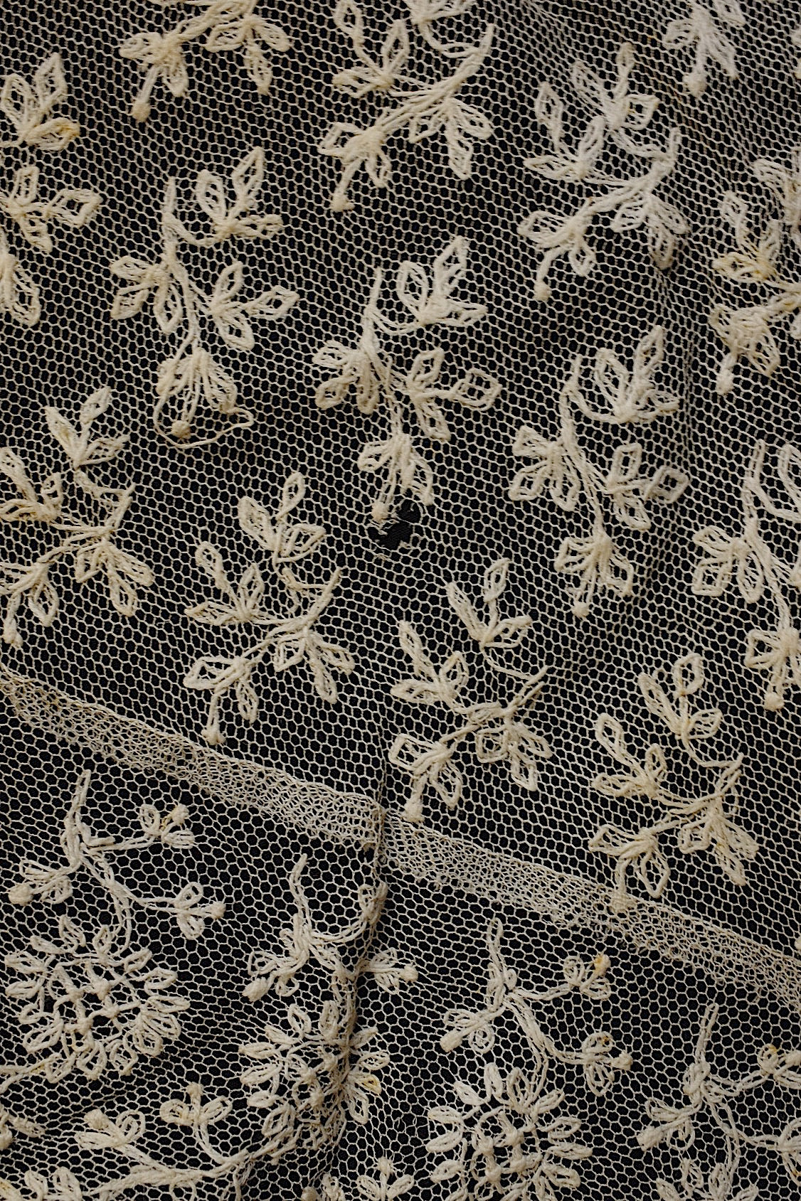 Tissu châle dentelle ancienne ancienne