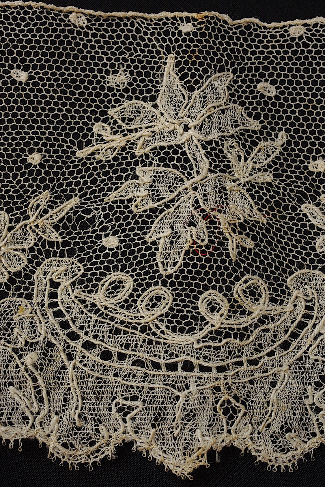 アンティークレース　dentelle ancienne　325cm
